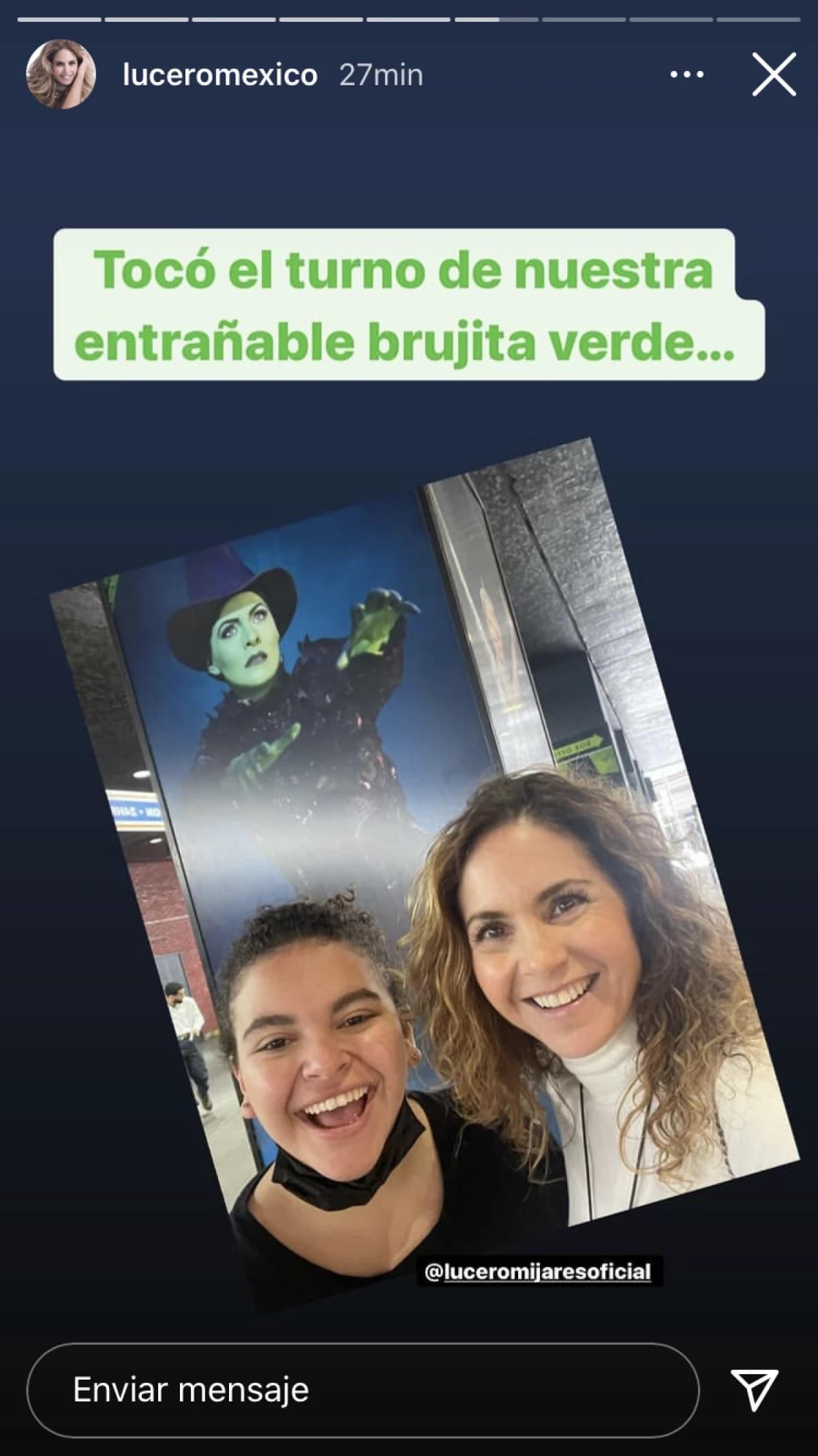 Pero sin duda fue un banquete para Lucerito, quien no perdió oportunidad para ver el mayor número de obras de teatro musical posible. 
<br>