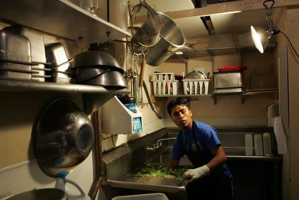 8.8 MILLONES DE EMPLEADOS PARCIALES- Son el número de empleados temporalesl durante el mes de agosto.