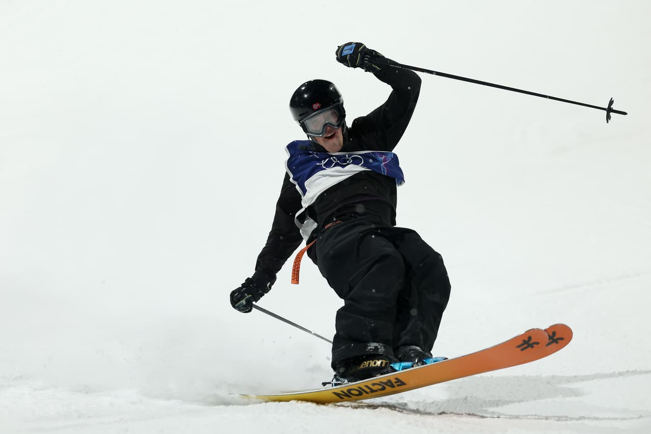 Histórica puntuación para el noruego Frostad y acrobacias de no creerse