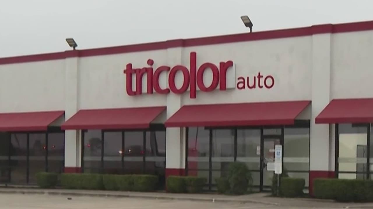 Arrestan a cuatro ejecutivos del concesionario de autos Tricolor: los vinculan con casos de fraude