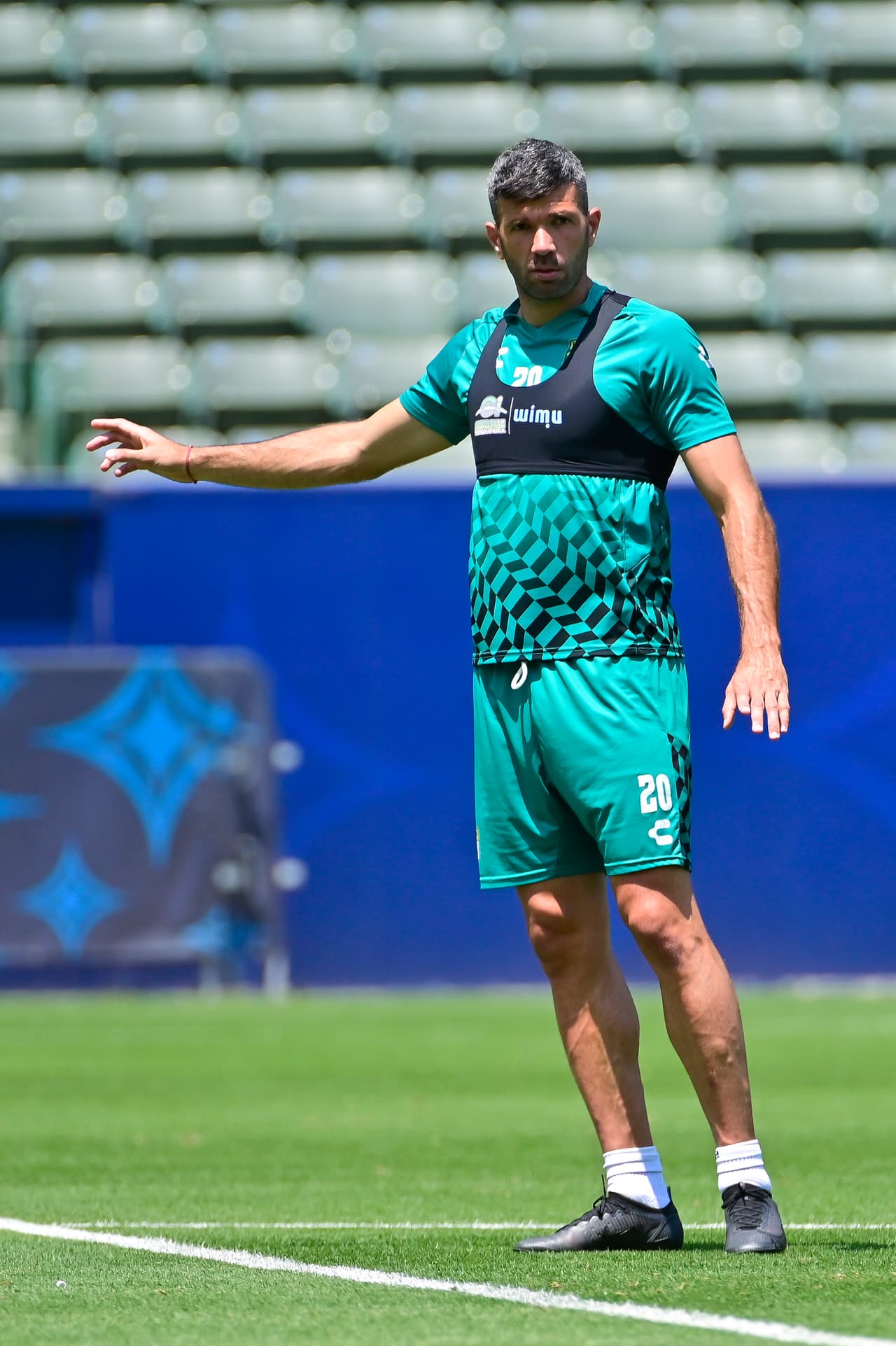 Ambas plantillas se mostraron listas y concentradas para el duelo el próximo domingo 18 de julio.