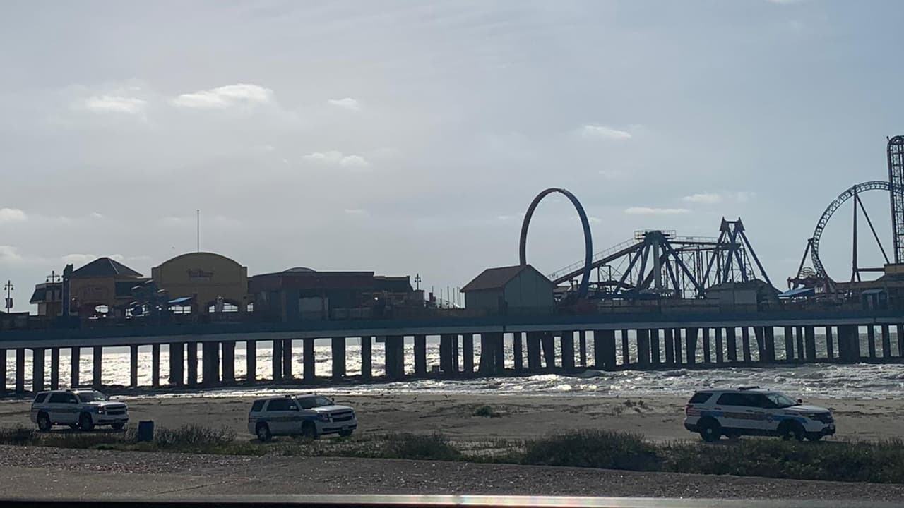 A pesar de que reabrieron las playas, los visitantes no podrán instalar sillas, carpas o hacer picnics.
