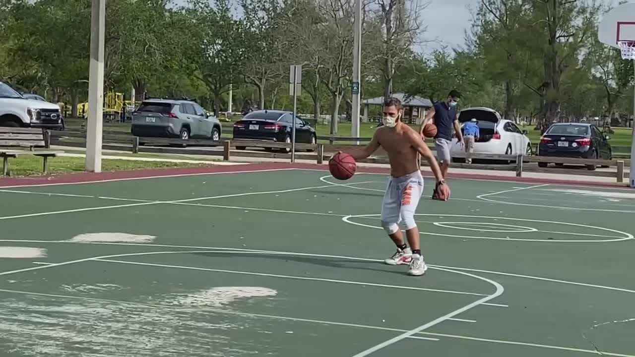 Residentes de Miami-Dade salieron a disfrutar de los espacios abiertos luego del impacto del coronavirus

