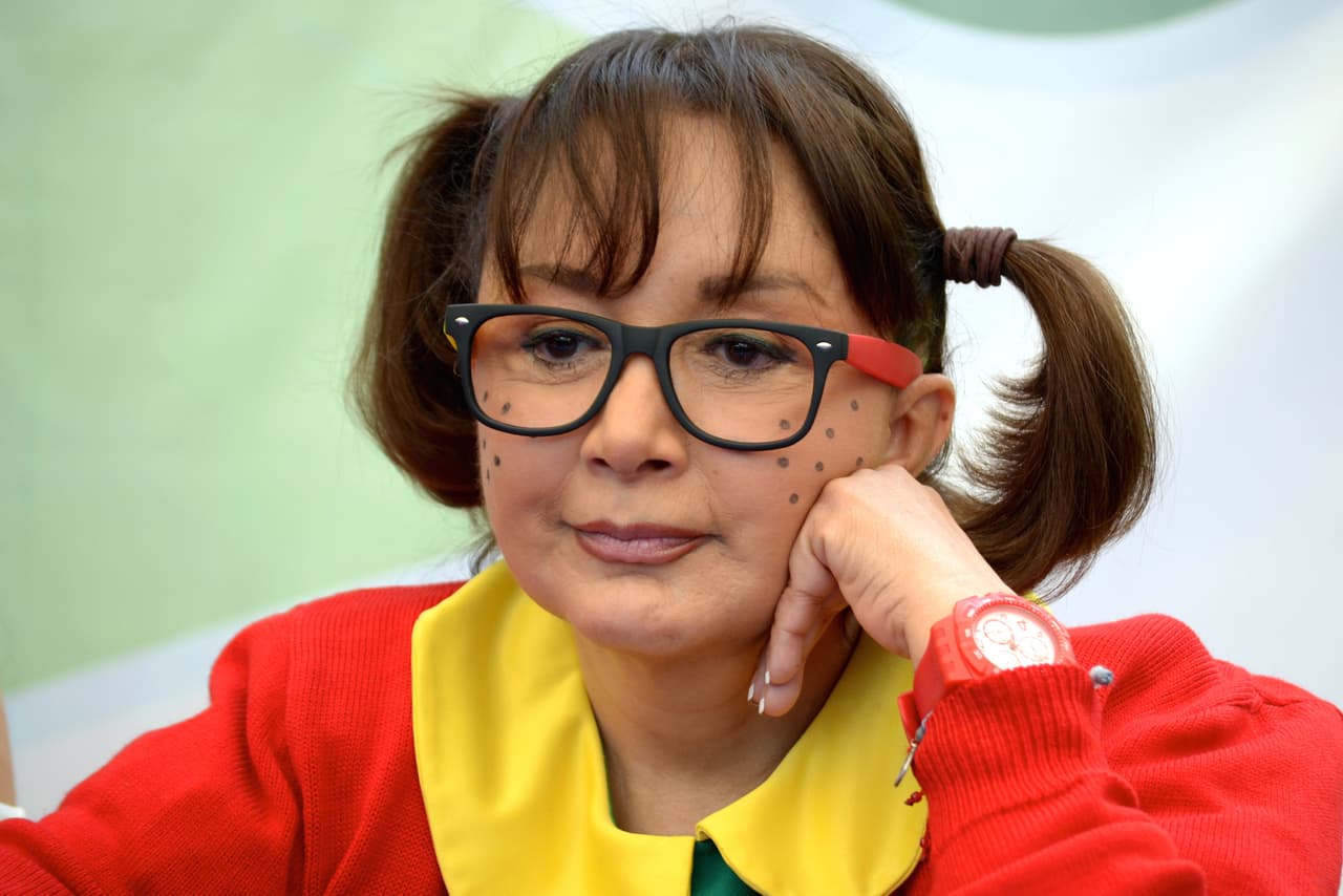 La actriz María Antonieta de las Nieves, famosa por interpretar a ‘La Chilindrina’, ha dado de qué hablar al revelar cómo ha enfrentado la pérdida de su esposo Gabriel Fernández.
<br>