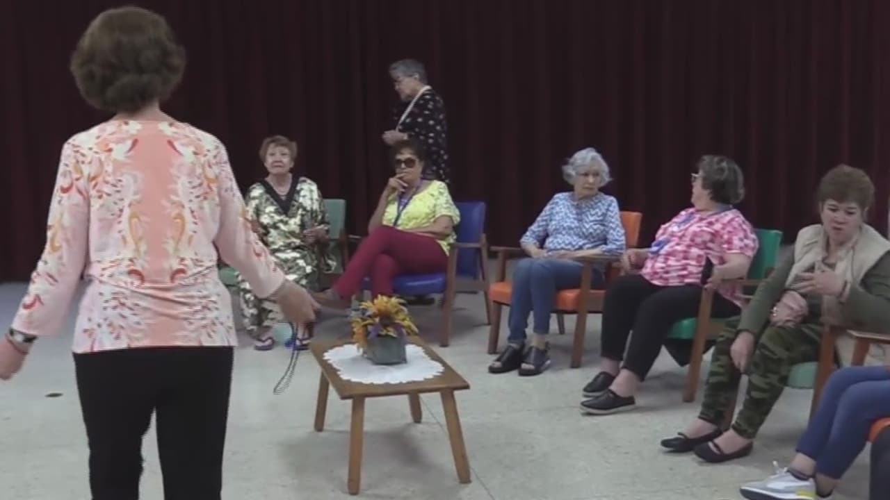 Viudas mexicanas van de viaje hasta San Antonio para tener una pensión