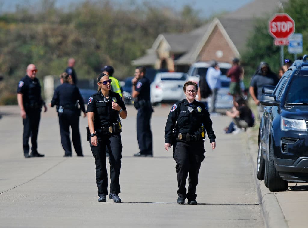 Compañeros de la escuela han creado un GoFundMe para recoger dinero y pagar los gastos médicos de los heridos, principalmente del estudiante gravemente lesionado.