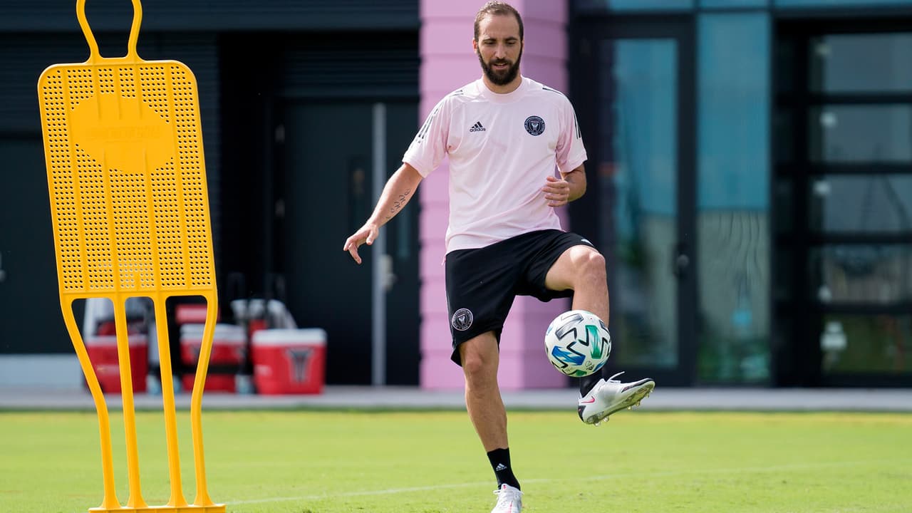 Gonzalo Higuaín ya se pone a punto a la espera de su debut con el Inter Miami