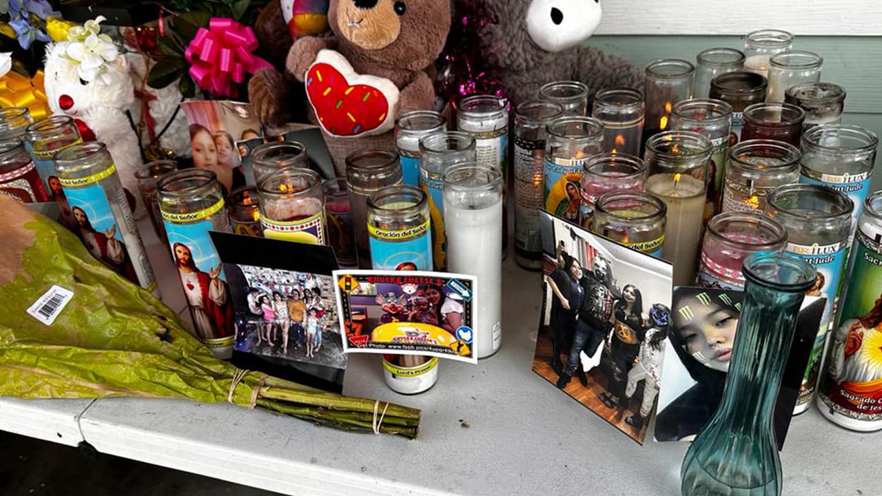 <b><a href="https://www.univision.com/local/houston-kxln/mi-tia-tambien-es-victima-habla-familia-de-las-adolescentes-hispanas-asesinadas-por-el-novio-de-la-madre-video" target="_blank">La familia de las jóvenes</a></b> dijo a Univision 45 que jamás se habrían imaginado que algo así podría ocurrir, el hombre tenía varios años de relación con la mujer y nadie había notado o escuchado situaciones de violencia en el hogar.