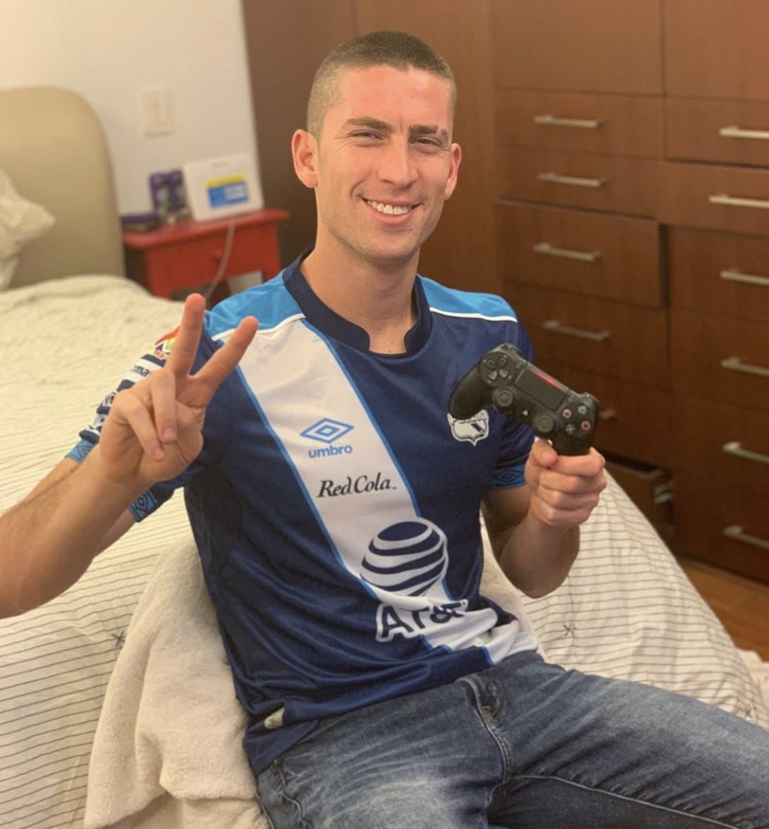 Santiago Ormeño goleó en su debut de eLiga MX.