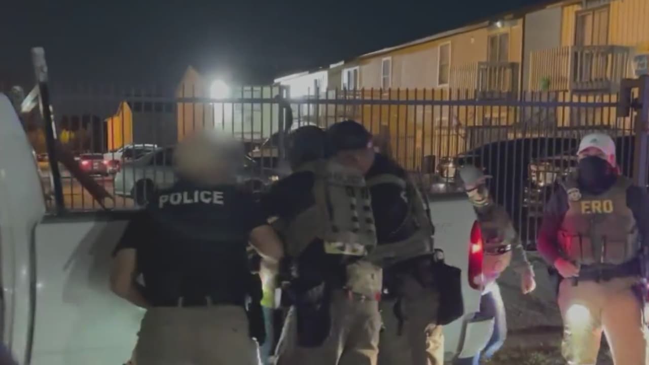 ICE detiene a más de 1,500 personas durante operativo de 10 días en el sureste de Texas