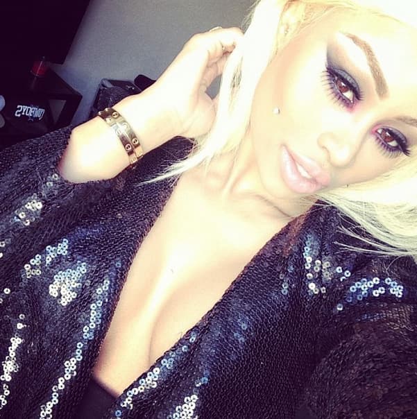 Con esas amistades, ¡para qué quiere enemigos!