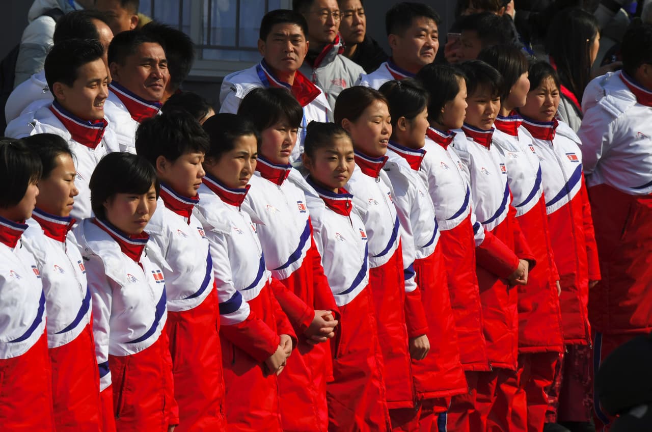 La presencia de Corea del Norte en los Olímpicos de Corea del Sur en Pyeongchang 2018 y el recital previo marcan una historia en la que el deporte escribe un camino a la unidad con letras doradas.