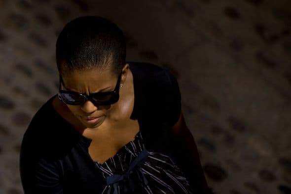 Sin embargo, el diario The New York Times informó en su momento que a su hija Sasha la acompañaron cuatro amigas.