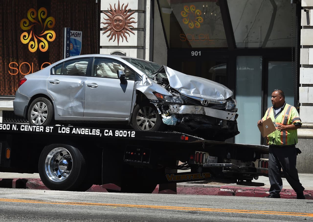 Sobornando a políticos y comprando comida a policías: así decomisaron empresas de grúas miles de autos a inmigrantes