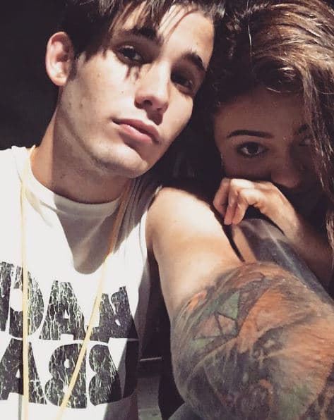 Abdiel tiene atrapado el corazón de las chicas. Danelly con su carisma y talento rapeando conquistó a los jueces.