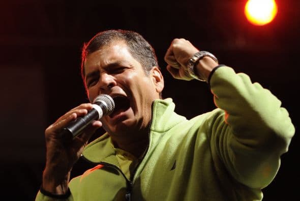 La Sociedad Interamericana de Prensa (SIP) calificó de "abusiva, aberrante y extralimitada" una demanda por $80 millones del presidente de Ecuador, Rafael Correa, contra directivos de un diario, para quienes además solicita tres años de cárcel.