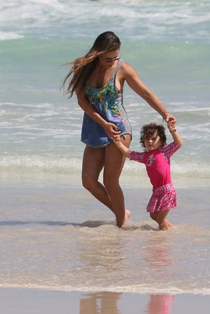 Es una mami muy feliz.