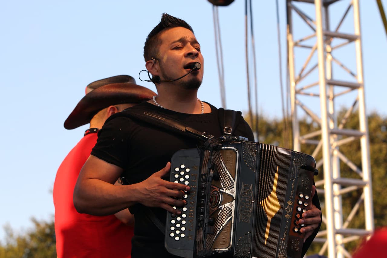 Uforia Dallas celebró en grande en La Gran Plaza