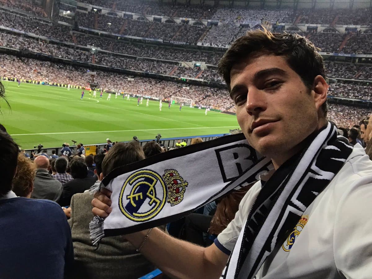 Antes de ser actor, Danilo era futbolista en su natal Ecuador, uno de los equipos en los que jugó fue en la sub-18 del 
<b>'Club Sport Emelec'</b>.