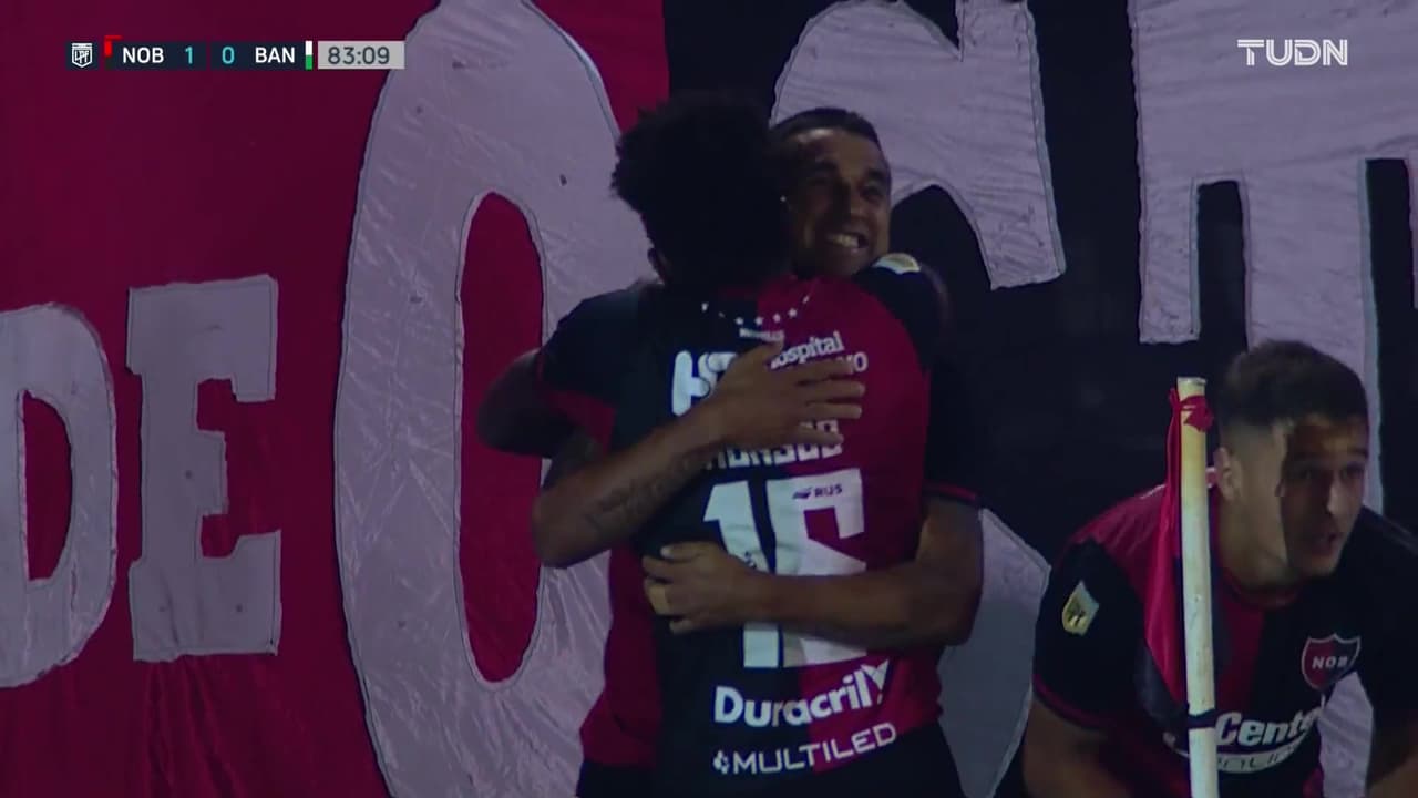 ¡Newell's abre la pizarra! Velázquez anota el 1-0 sobre Banfield