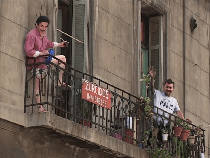 El astro argentino dejó el Barcelona después de 20 años y ahora tiene un nuevo hogar, el Paris Saint-Germain. Las redes estallaron en memes y estos son los mejores.