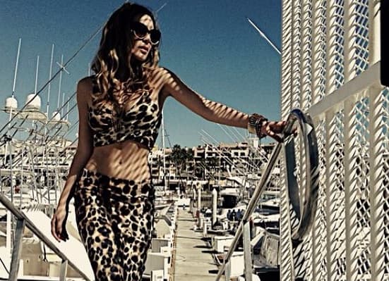 Por si fuera poco, tiene un gran sentido de la moda.