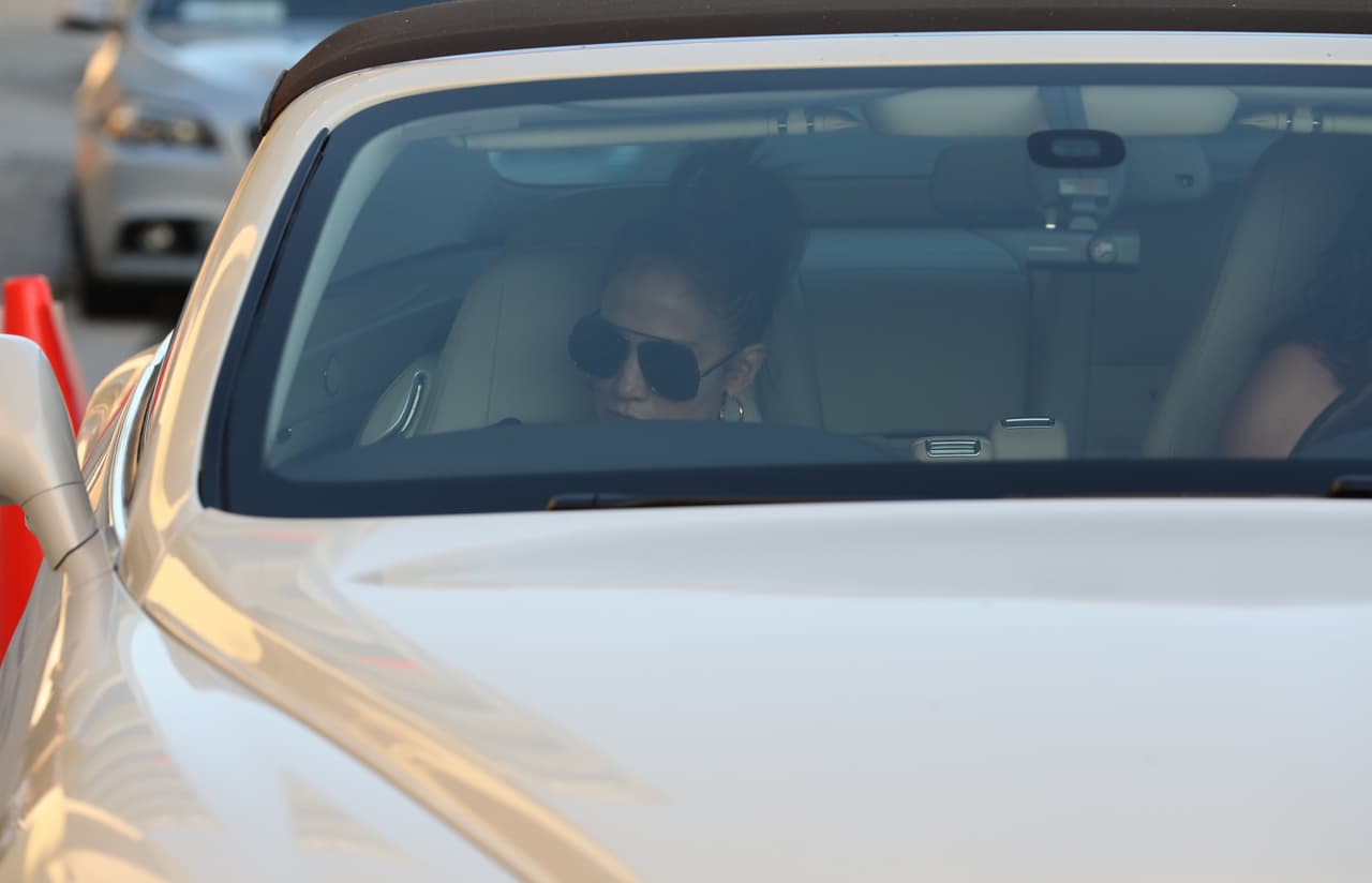 En una carta a sus fans que publicó el domingo 17 a través de su 'newsletter', JLo dijo que el día de su boda fue 
<b>"la mejor noche de sus vidas".</b>
<br>