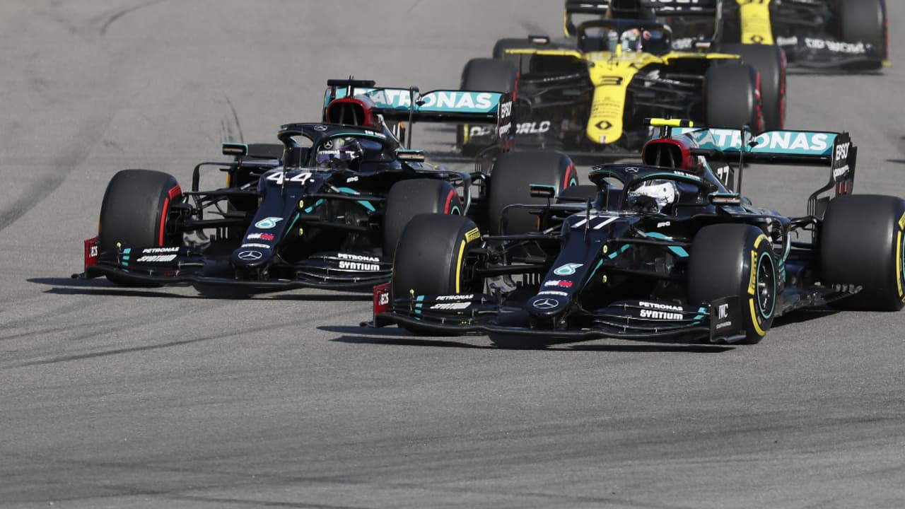 Bottas impide triunfo histórico de Lewis Hamilton en el GP de Rusia