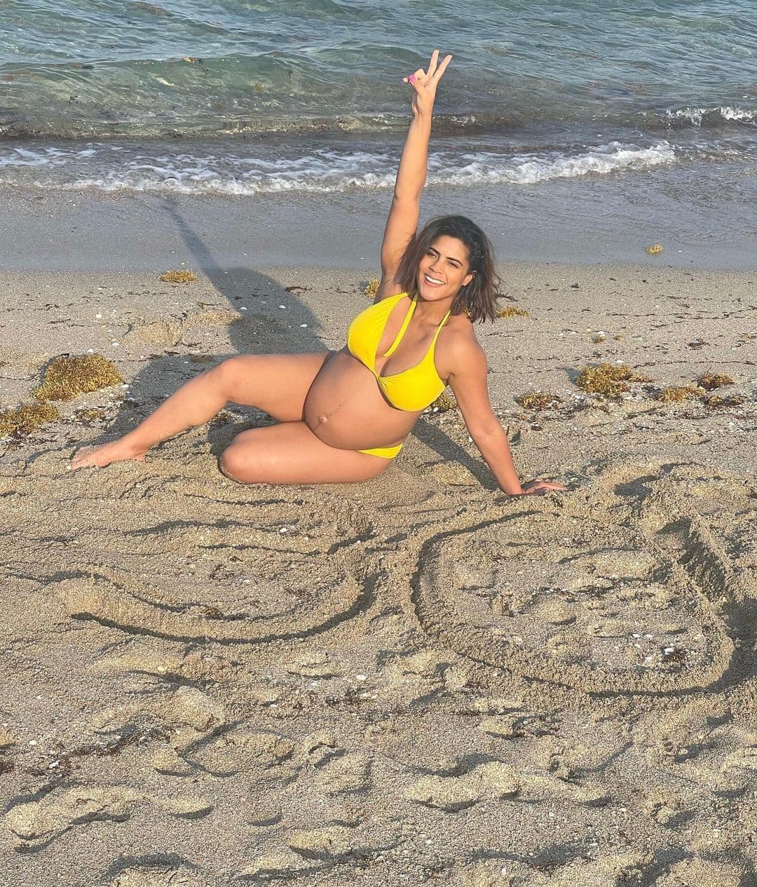 El 25 de enero, Francisca usó su cuenta de Instagram para publicar un conmovedor video en el que dio a conocer que estaba embarazada.