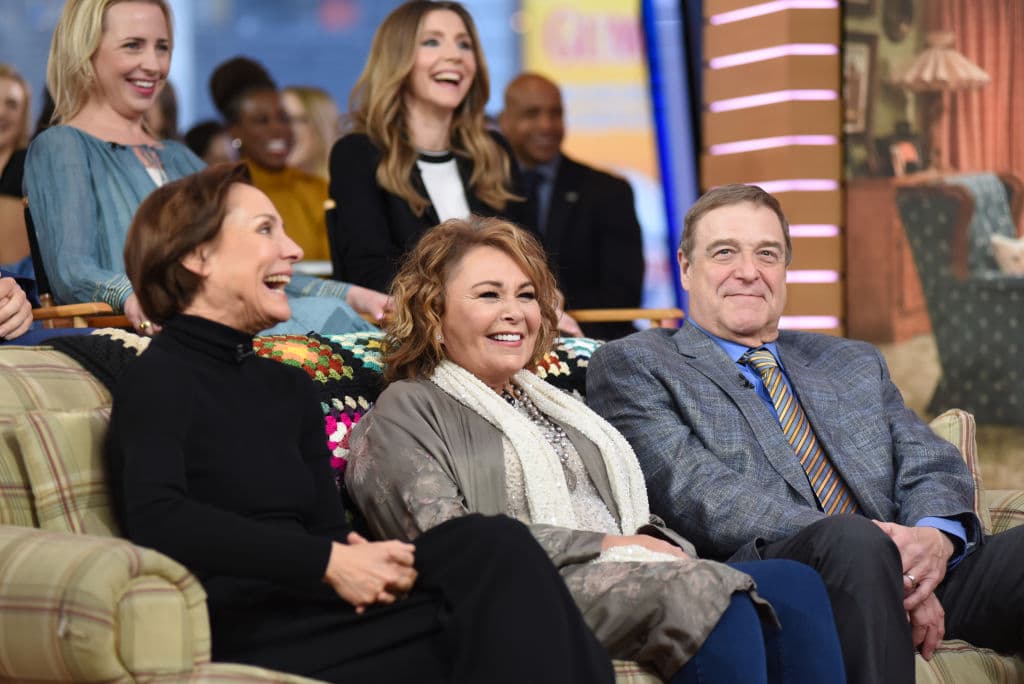 Del exitoso regreso a la TV a la cancelación por comentarios racistas: así fue la breve nueva etapa de 'Roseanne'