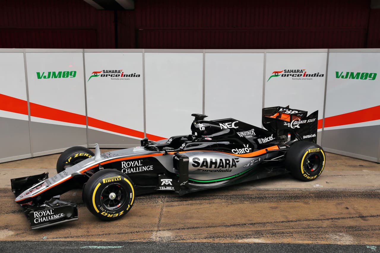 India tiene representación en la Fórmula 1 a través de la escudería Force India, fundada en 2008 por el empresario Vijay Mallya. Su alianza con Mercedes-Benz para la provisión de sus motores V6 de 1.6 litros, le posibilitó un crecimento leve pero sostenido, hasta llegar a ser la cuarta escudería en la tabla de constructores en la actualidad. Con ocho temporadas en la categoría, aún tiene como objetivo lograr su primera victoria.