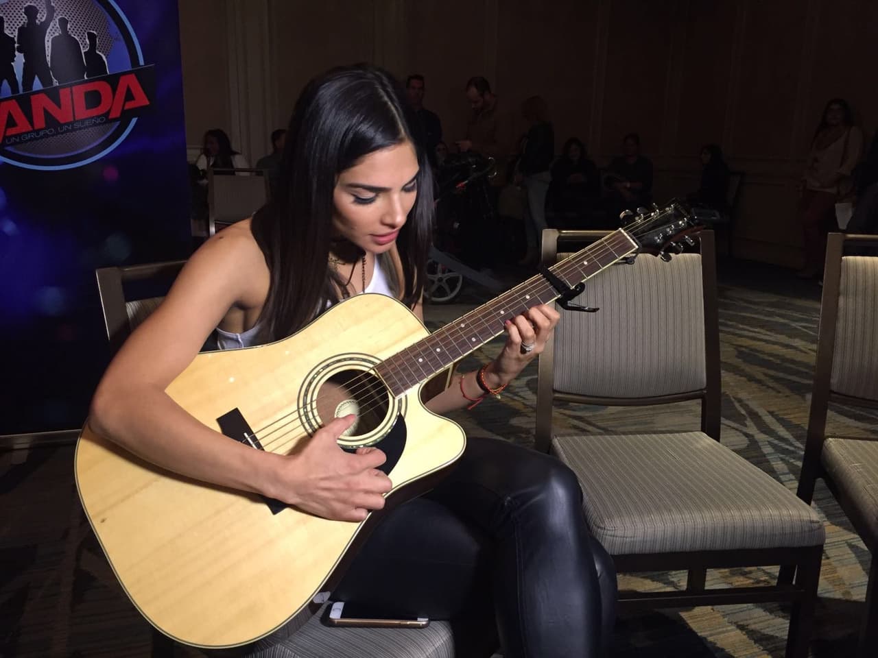 Si hay alguien que disfruta la búsqueda de nuevos talentos es nuestra bella conductora, quien aprovecha cada ciudad de audiciones para compartir con el público, dar consejos, tomarse fotos e invitar a todos a ser parte de la segunda temporada del show.