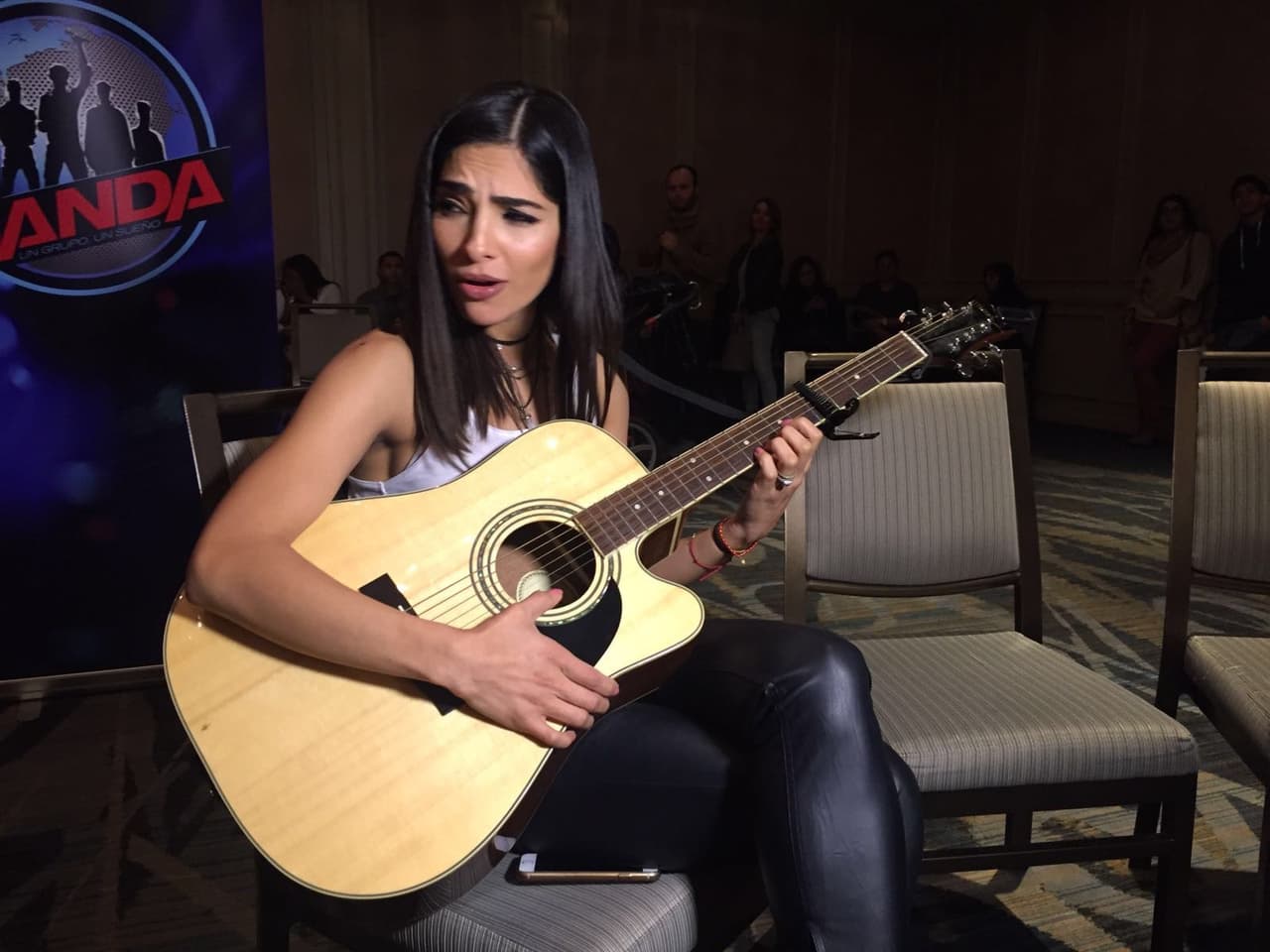 Si hay alguien que disfruta la búsqueda de nuevos talentos es nuestra bella conductora, quien aprovecha cada ciudad de audiciones para compartir con el público, dar consejos, tomarse fotos e invitar a todos a ser parte de la segunda temporada del show.