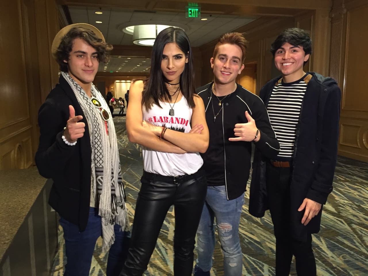 Si hay alguien que disfruta la búsqueda de nuevos talentos es nuestra bella conductora, quien aprovecha cada ciudad de audiciones para compartir con el público, dar consejos, tomarse fotos e invitar a todos a ser parte de la segunda temporada del show.