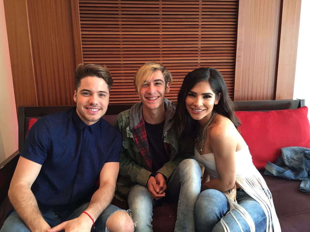 Si hay alguien que disfruta la búsqueda de nuevos talentos es nuestra bella conductora, quien aprovecha cada ciudad de audiciones para compartir con el público, dar consejos, tomarse fotos e invitar a todos a ser parte de la segunda temporada del show.