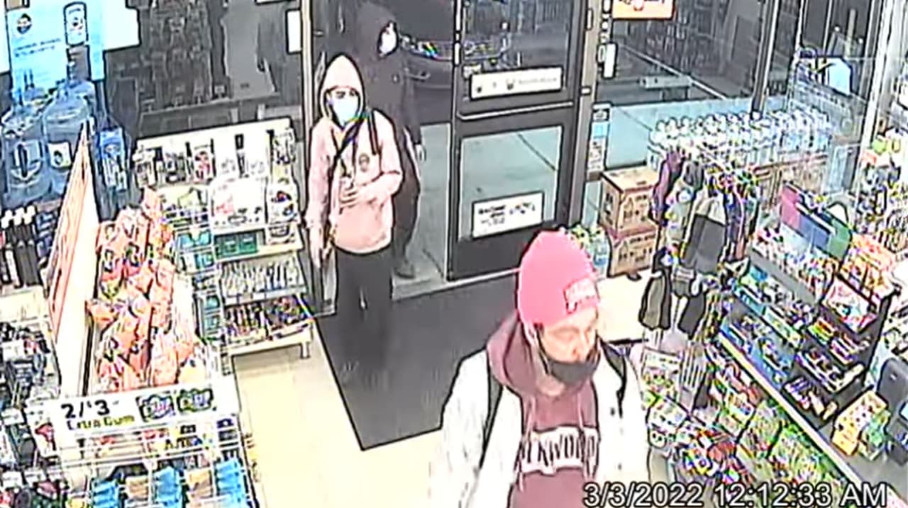 Buscan a sospechosos latinos por robo e intento de homicidio en San José