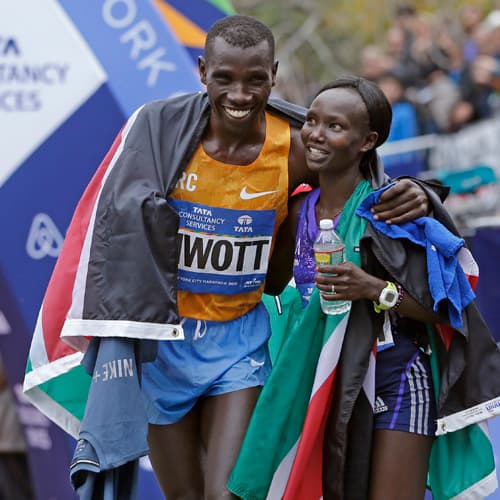 Los kenianos Biwott y Keitany ganan el Maratón de Nueva York
