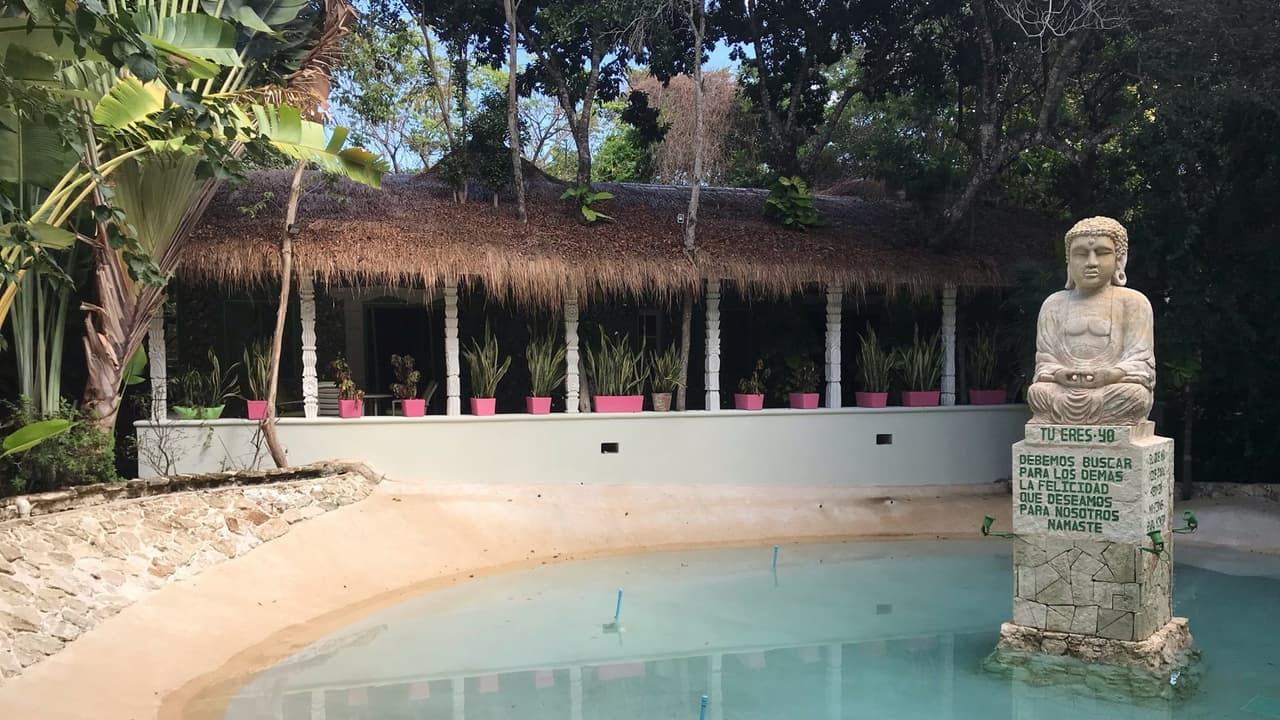 Convierten en hotel de lujo la casa de descanso de Juan Gabriel en la Riviera Maya