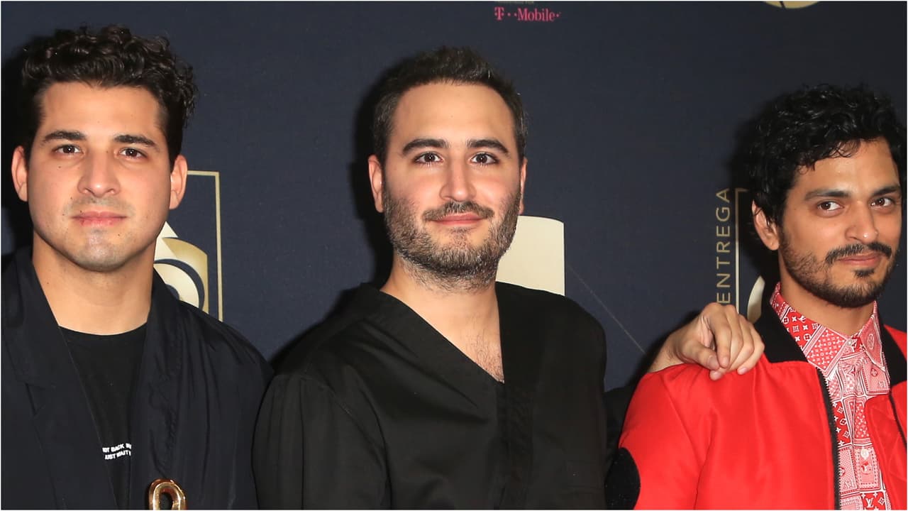 <b>Reik 3, nominaciones</b> 
<br>1. ‘La Mezcla Perfecta’ 
<br>2. ‘El Cuarentema’ 
<br>3. ‘Video Con El Mensaje Más Poderoso’