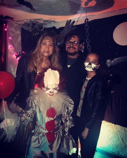 "Y 
<b>fui a hablar con el director</b> y le dije '¿sabe qué?', esa música la oyen en el centro comercial, los persigue a donde vayan, 
<b>póngales a Mozart, a Bach</b>, algo que les vaya nutriendo", continuó el músico.