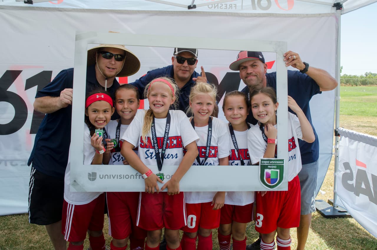 Diversión familiar en Copa Univision Fresno.