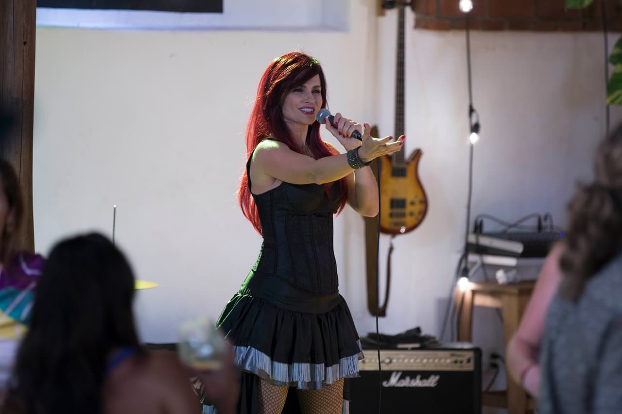 Qué bueno que tú también puedas disfrutar la vida Antonia,