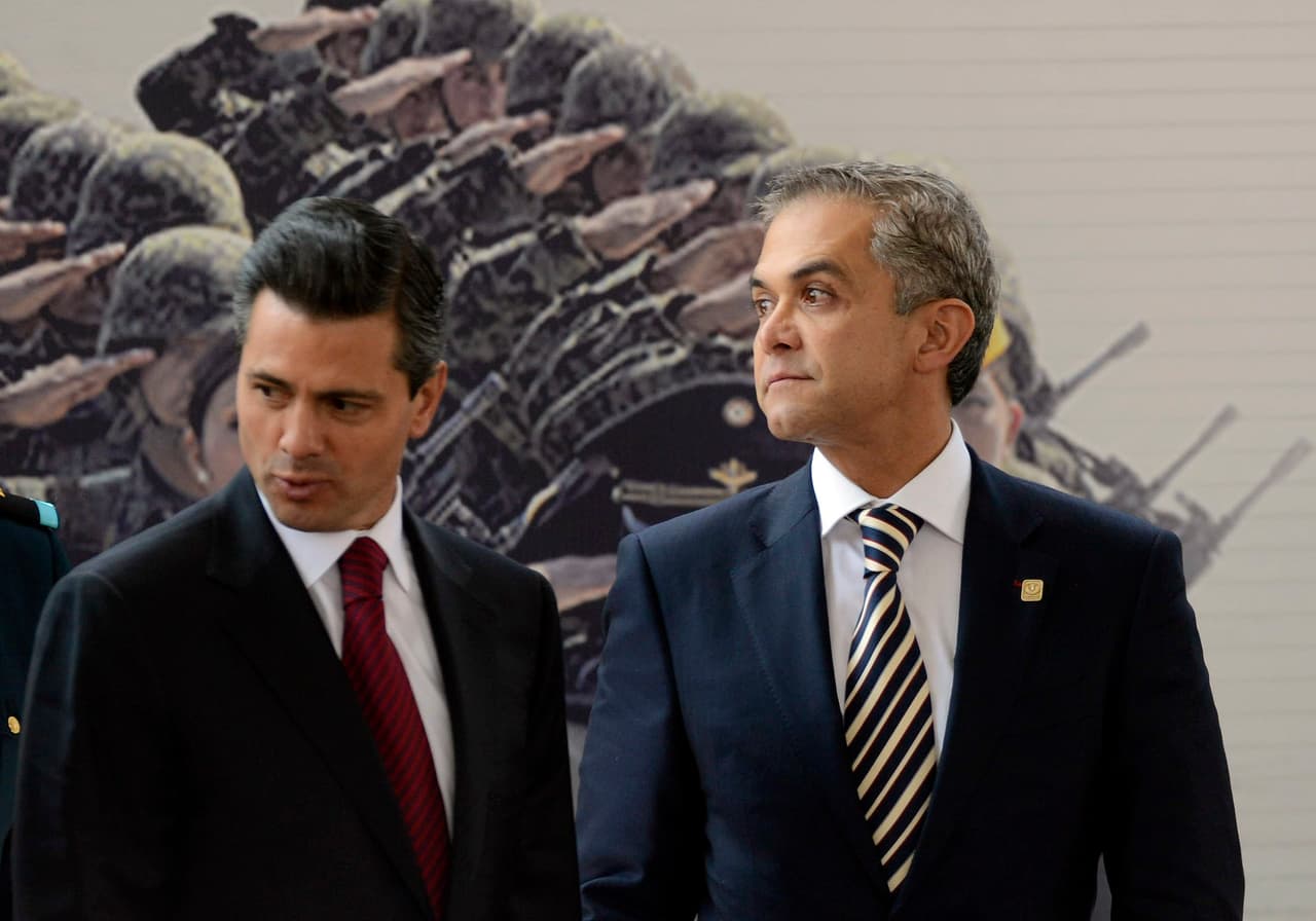 El alcalde de la Ciudad de México hace pública su fractura con el gobierno del presidente Peña Nieto