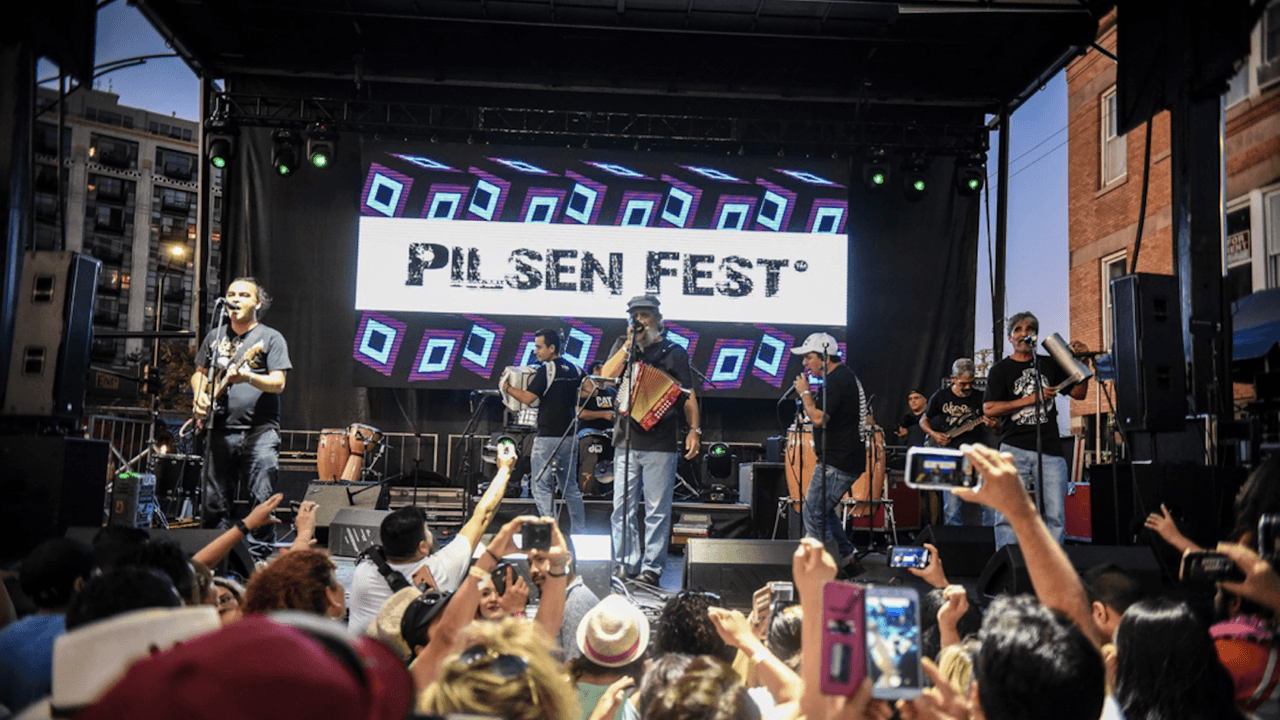 "Nos cayó como bomba": En Chicago lamentan la muerte de Celso Piña