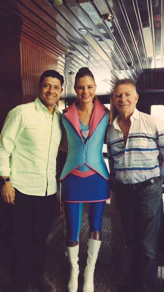 Pese a la situación de este proceso luego de su separación de Martha Julia, el actor aprovechó las cámaras de 'Ventaneando' para enviar un mensaje para quienes, como él, han tenido que lidiar con un centro de convivencia para ver a sus hijos: "¡Que luchen! Que no es correcto lo que hacen ni la otra parte, ni las autoridades con sus hijos. Aquí estamos con el corazón en la mano, luchando por los derechos de nuestros hijos", aseveró.