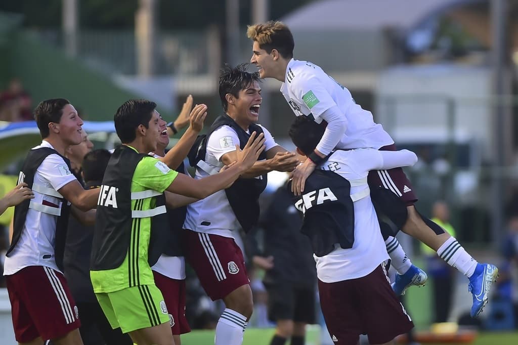 Santiago Muñoz hizo el mejor gol del Mundial Sub 17, para la FIFA