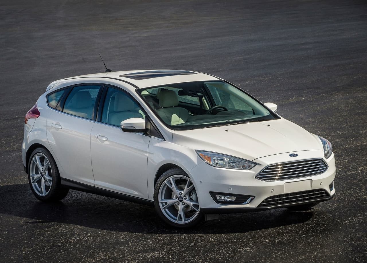 <h3 class="cms-H3-H3"><b>Ford Focus</b></h3>
<br>
<br>Modelos 2012, 2013, 2014 y 2015 fabricados en la planta de Ford en Wayne, Michigan entre el 4 de octubre de 2010 y el 31 de enero de 2015.