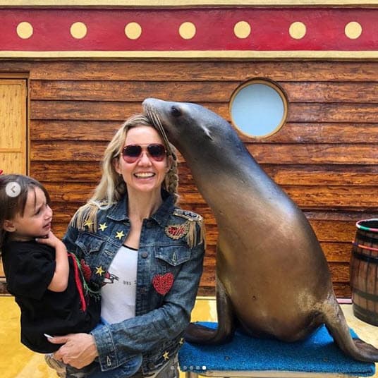 Al parecer, a Selika no le gustó mucho la idea de estar tan cerca de los animales del parque al inicio.