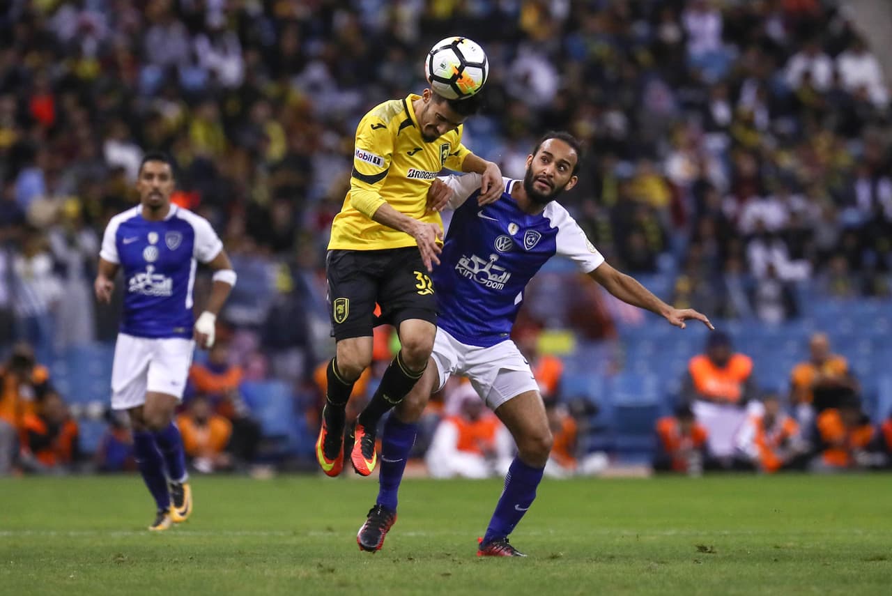 El partido entre Al Ahli y Al Batin, del viernes 12 de enero, abrió un precedente muy importante en un país tan conservador. El juego Al Hilal y Al Ittihad, segundo en la historia, acabó 5-0 en la Supercopa .