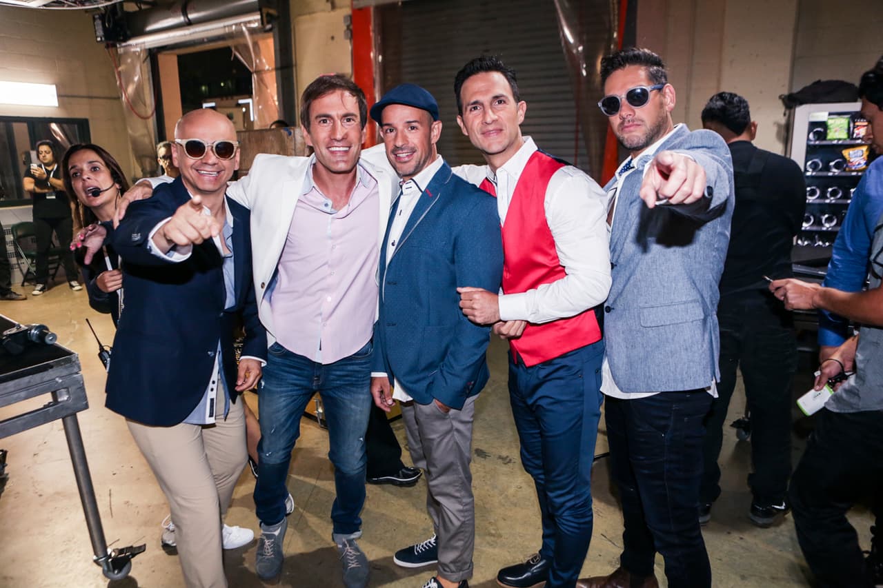 El grupo Magneto está disfrutando en grande de su reencuentro y posaron ante nuestras cámaras.